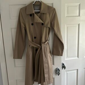 Everlane trench coat beige size small